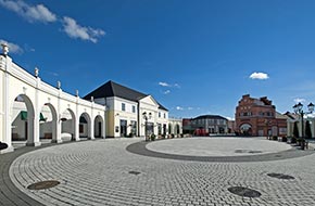 Designer Outlet B5